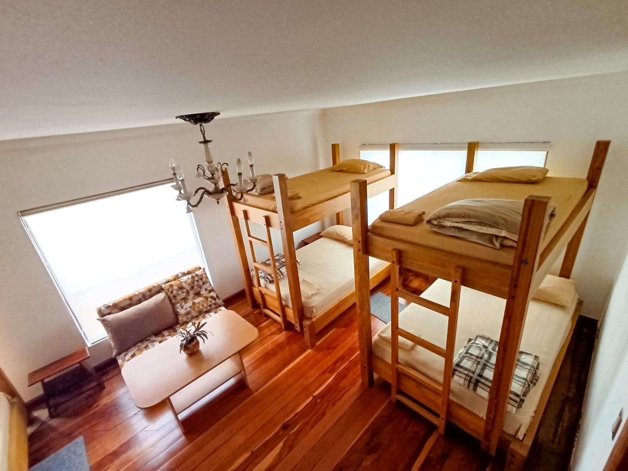 Hostal Mochiliers Bed And Breakfast Cuenca Extérieur photo