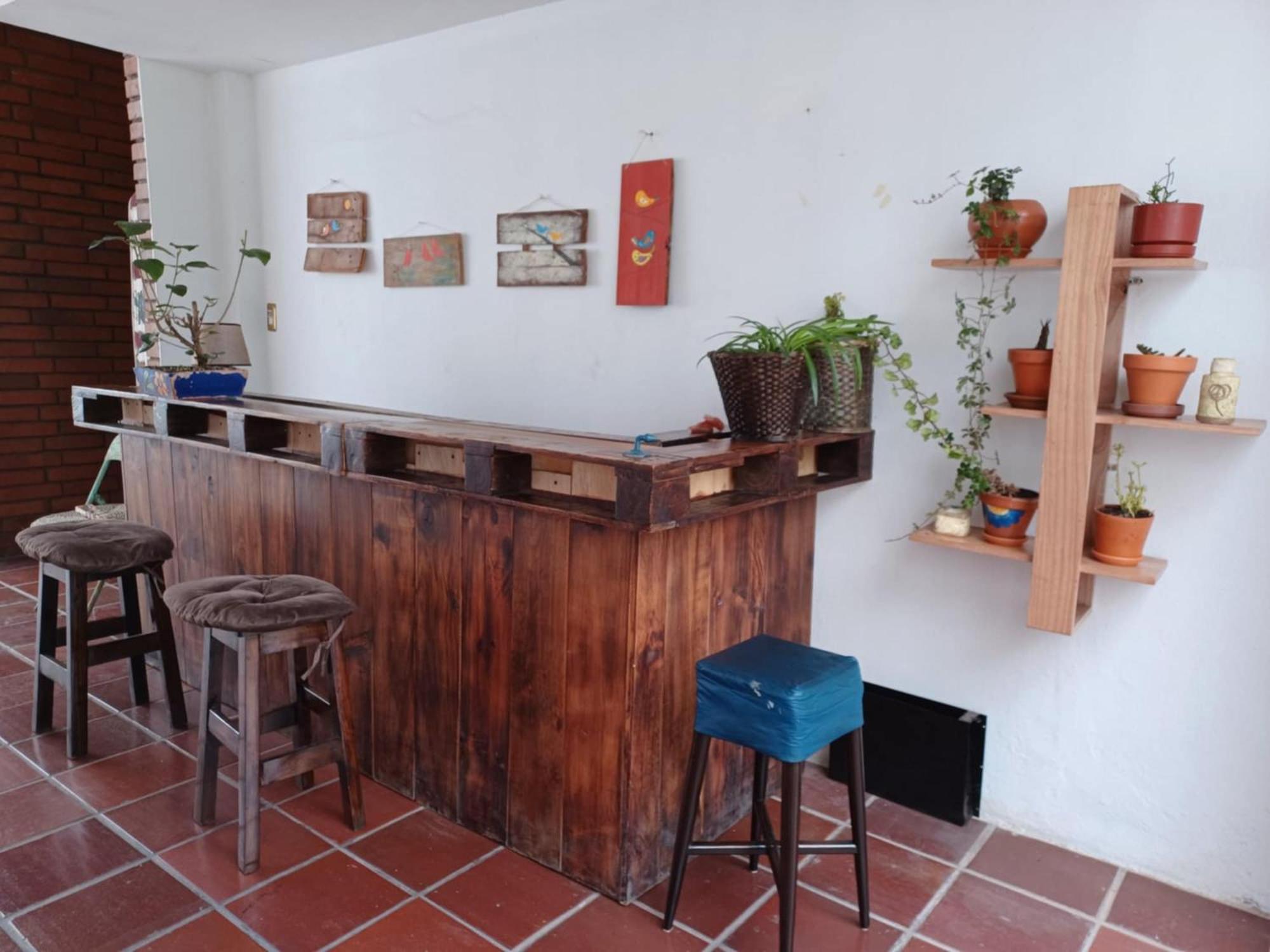 Hostal Mochiliers Bed And Breakfast Cuenca Extérieur photo