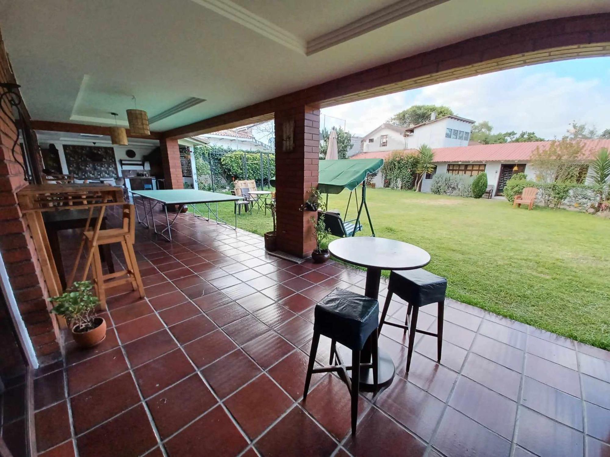 Hostal Mochiliers Bed And Breakfast Cuenca Extérieur photo
