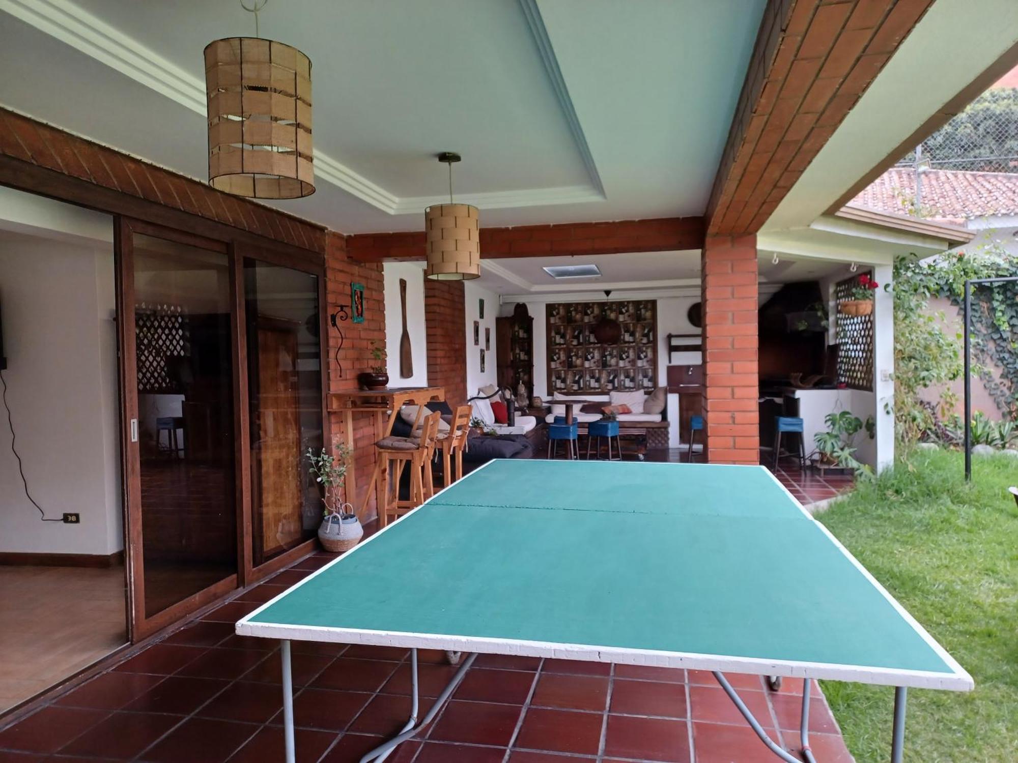 Hostal Mochiliers Bed And Breakfast Cuenca Extérieur photo